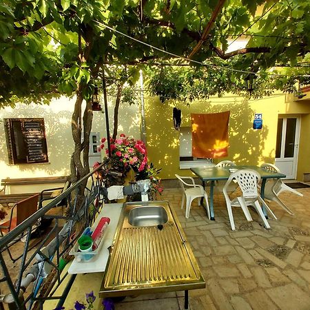 Apartament Marija Pula Zewnętrze zdjęcie